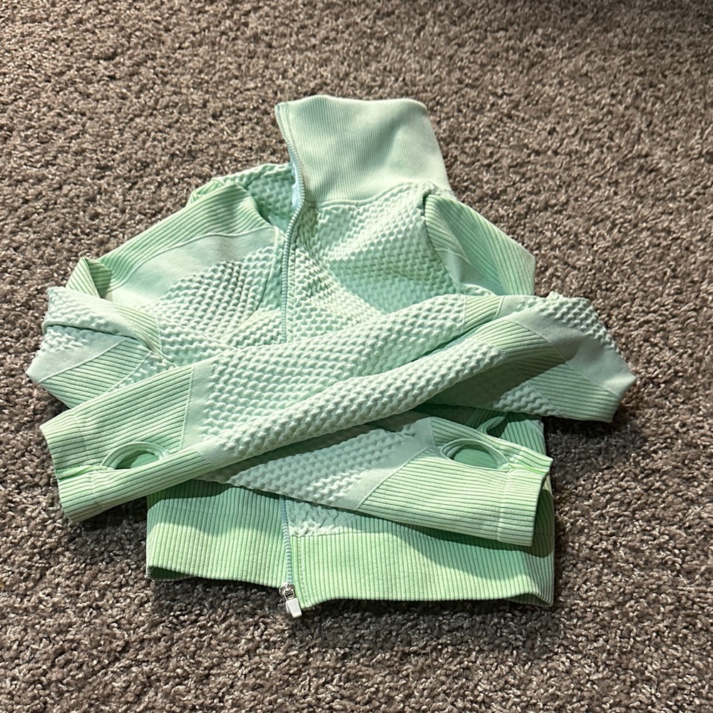 Zara Light Green Textured Sweater